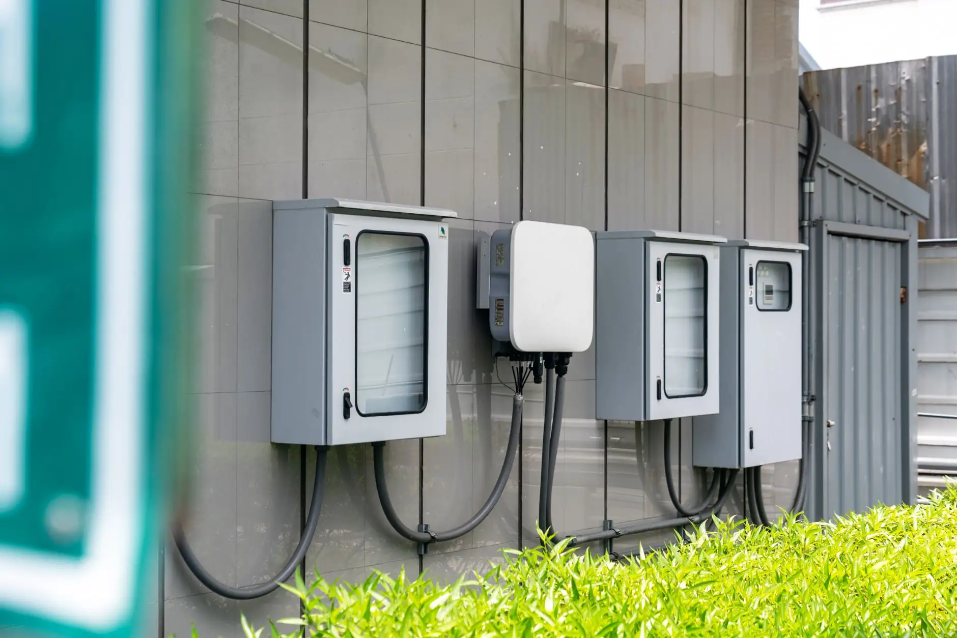 重庆道之源交流桩与直流桩技术参数对比分析（7kW-240kW）