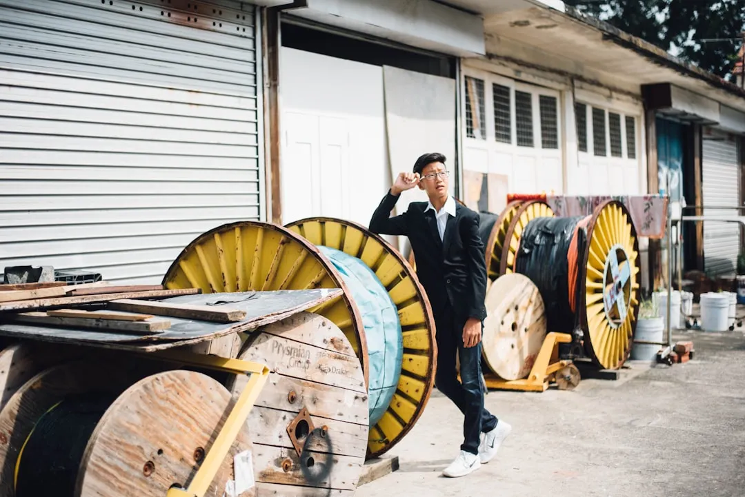 重庆新能源充电桩建设提速，直流桩与交流桩选型对比分析