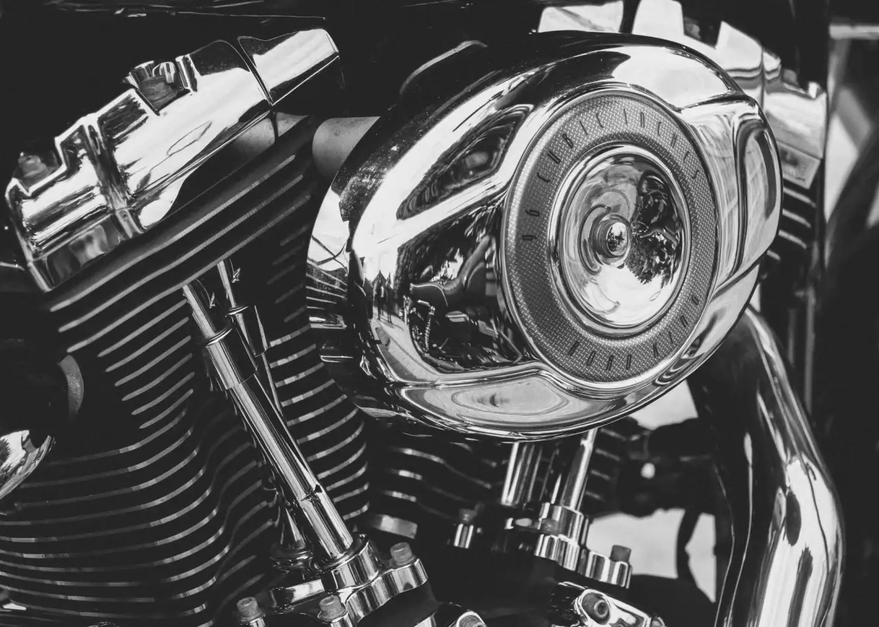 交流桩与直流桩充电效率对比：新能源充电设备选型的关键技术指标解析